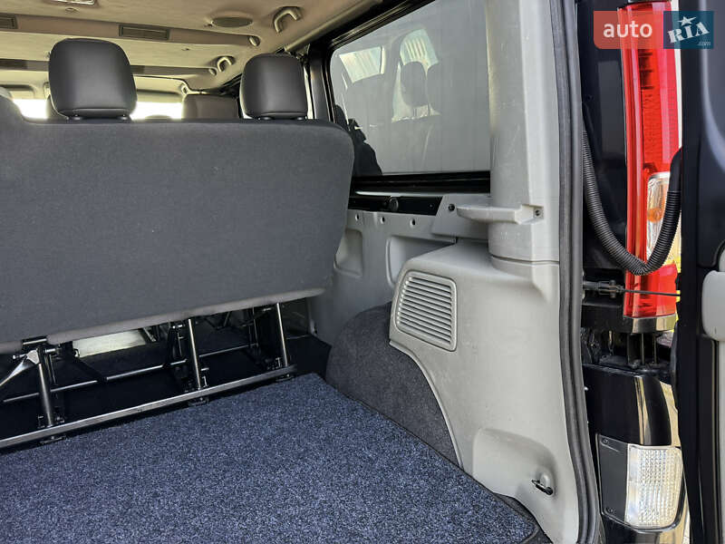 Минивэн Renault Trafic 2014 в Ровно фото 36 Минивэн Renault Trafic 2014 в Ровно
