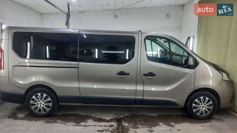 Минивэн Renault Trafic 2019 в Калуше