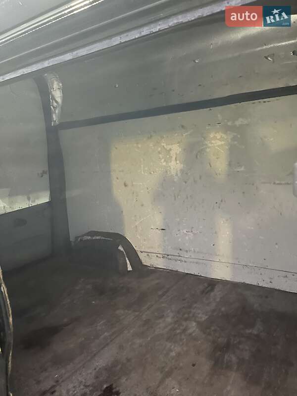 Грузовой фургон Renault Trafic 2008 в Шацке