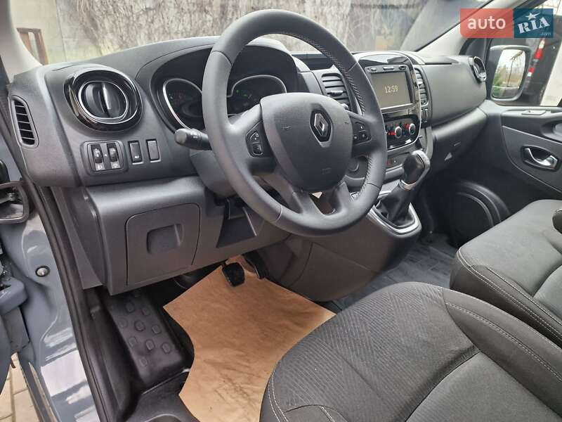 Вантажний фургон Renault Trafic 2020 в Козятині