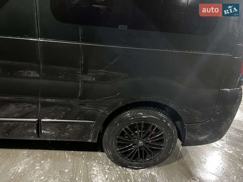 Минивэн Renault Trafic 2008 в Переяславе