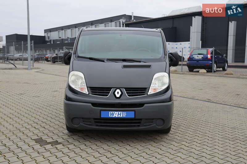 Мінівен Renault Trafic 2009 в Луцьку