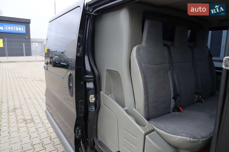 Мінівен Renault Trafic 2009 в Луцьку