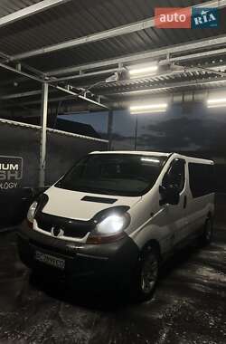 Мінівен Renault Trafic 2002 в Дубні