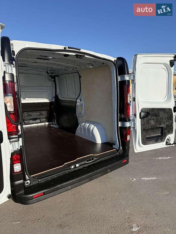 Вантажний фургон Renault Trafic 2022 в Ладижині фото 44 Вантажний фургон Renault Trafic 2022 в Ладижині