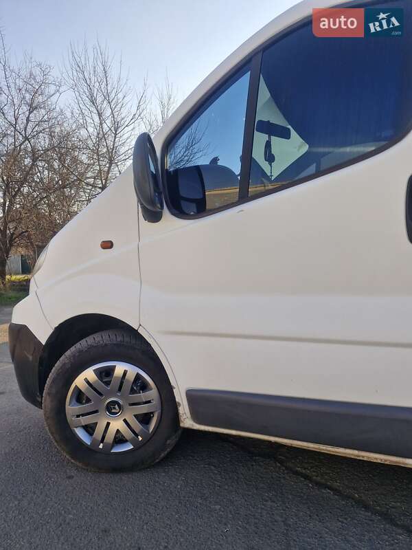 Минивэн Renault Trafic 2006 в Одессе