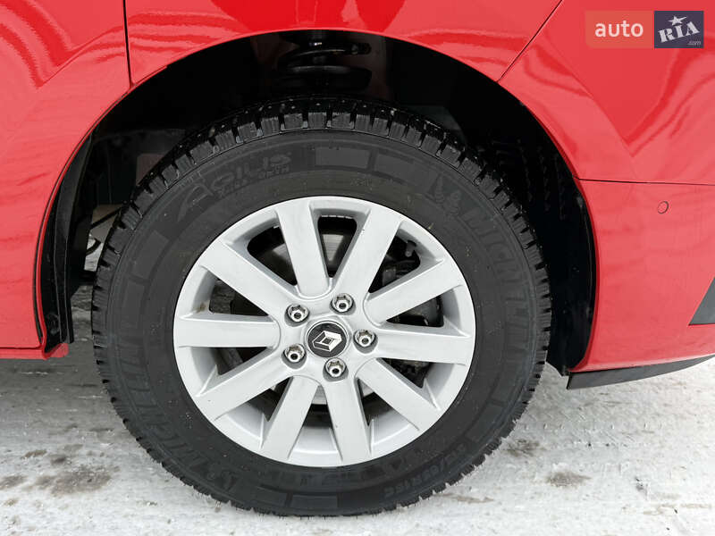 Другие грузовики Renault Trafic 2023 в Киеве фото 18 Другие грузовики Renault Trafic 2023 в Киеве