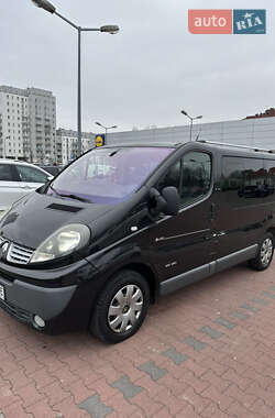Минивэн Renault Trafic 2010 в Добротворе