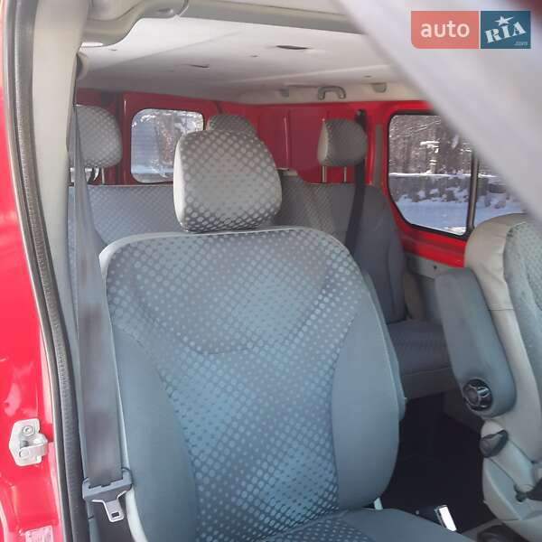 Грузопассажирский фургон Renault Trafic 2010 в Полтаве