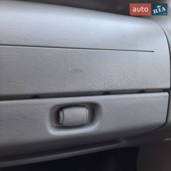 Грузопассажирский фургон Renault Trafic 2010 в Полтаве