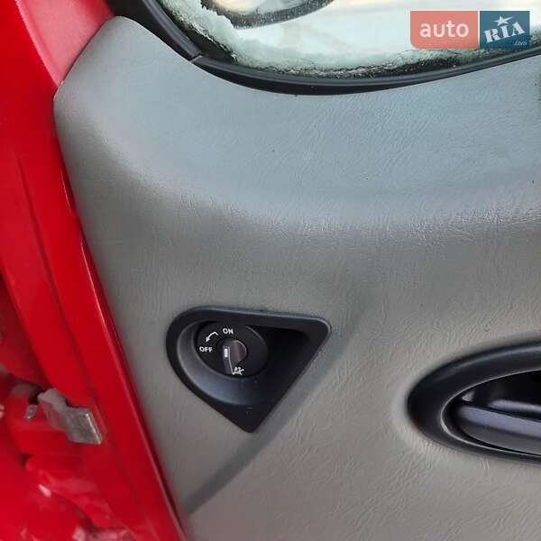 Грузопассажирский фургон Renault Trafic 2010 в Полтаве