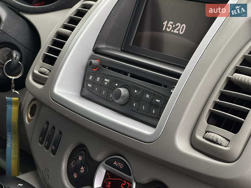 Минивэн Renault Trafic 2013 в Стрые