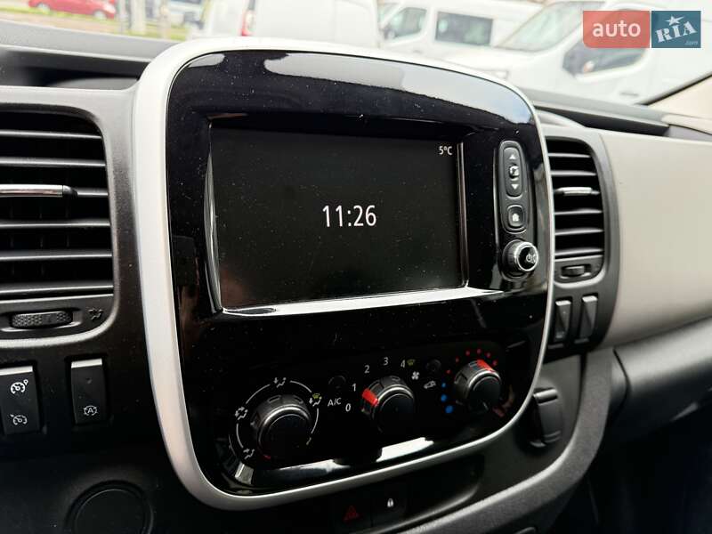 Грузопассажирский фургон Renault Trafic 2018 в Одессе фото 21 Грузопассажирский фургон Renault Trafic 2018 в Одессе