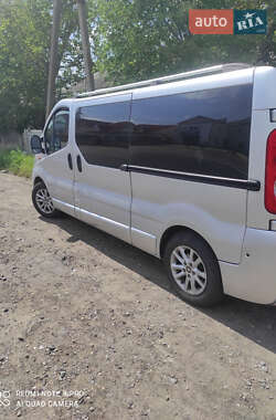 Минивэн Renault Trafic 2007 в Царичанке