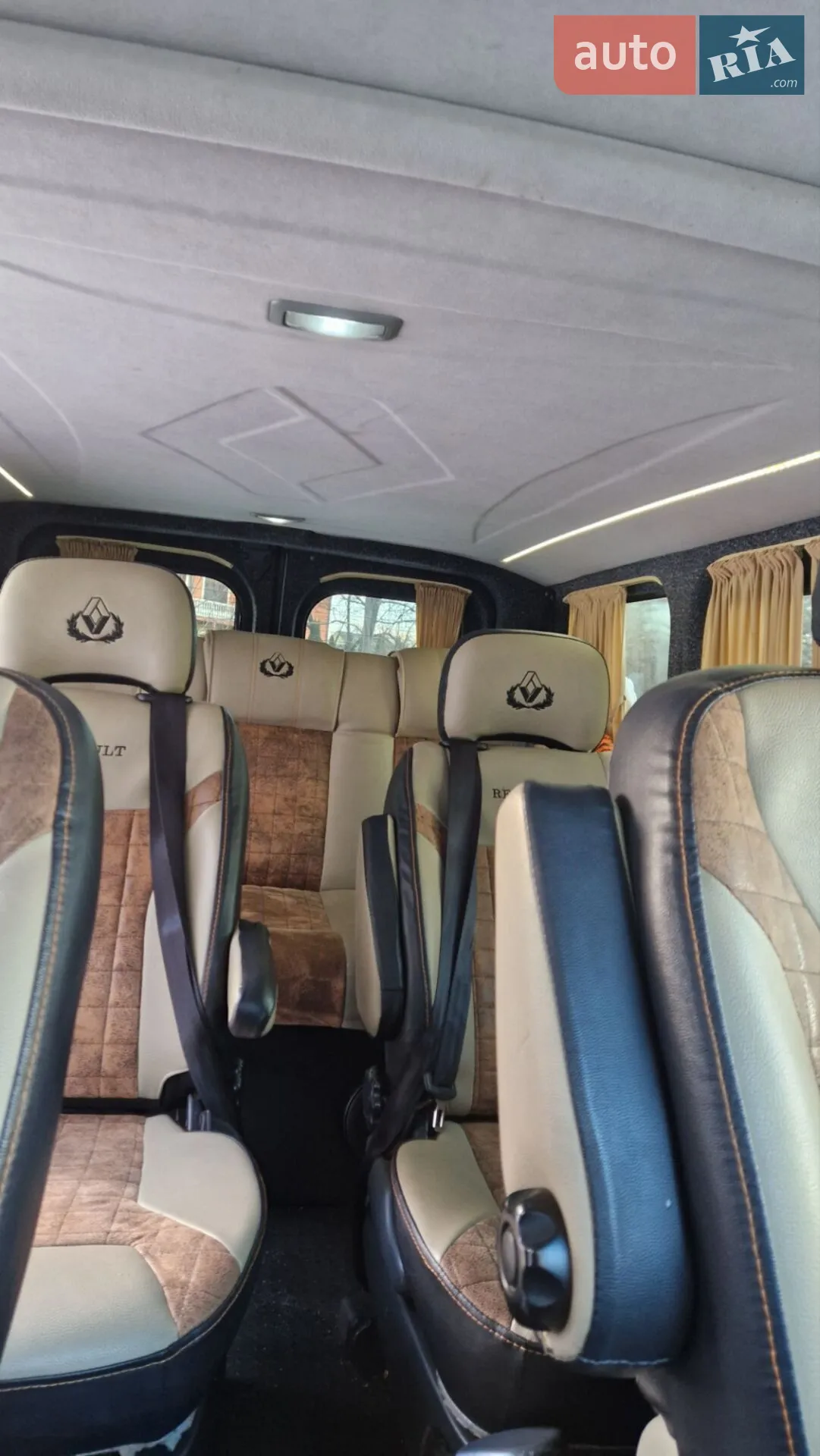 2010 Renault Trafic - мініатюра 11