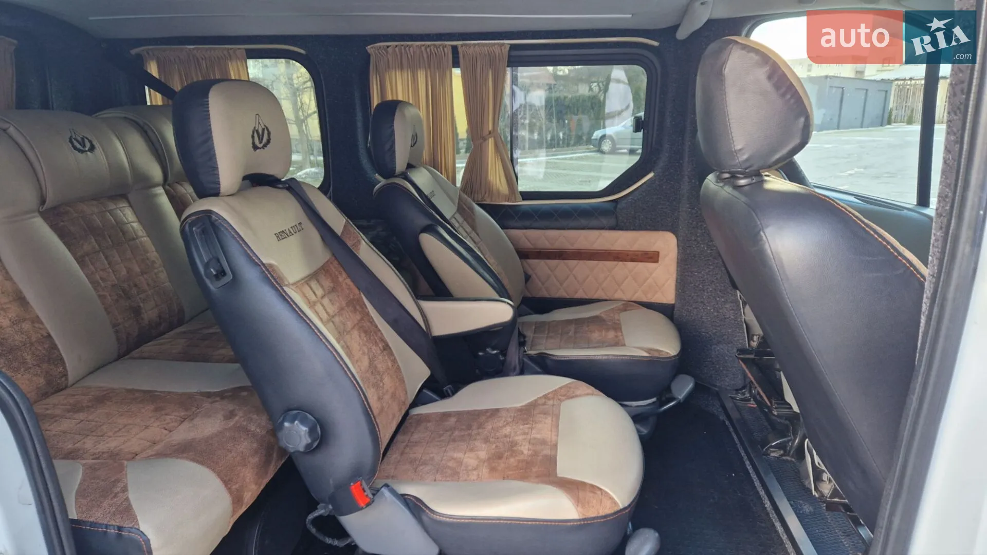 2010 Renault Trafic - фото 1