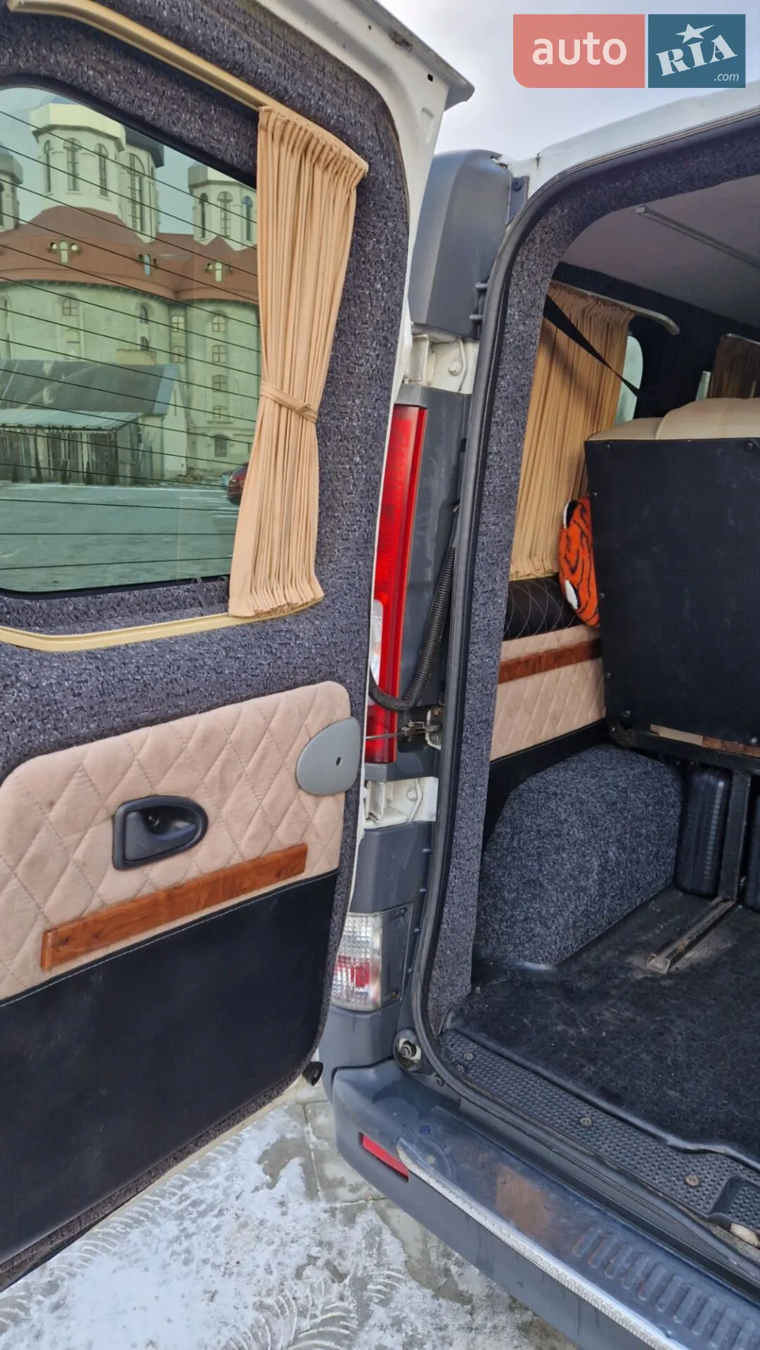 2010 Renault Trafic - мініатюра 10
