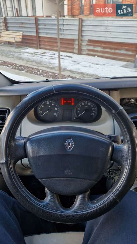 Мінівен Renault Trafic 2010 в Самборі