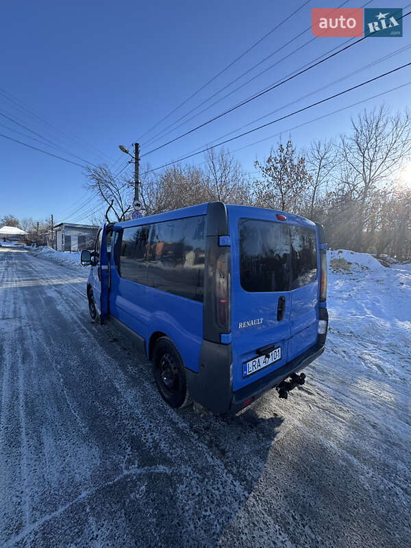 Минивэн Renault Trafic 2004 в Сумах фото 3 Минивэн Renault Trafic 2004 в Сумах