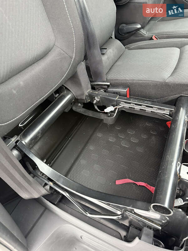 Грузовой фургон Renault Trafic 2021 в Казатине фото 39 Грузовой фургон Renault Trafic 2021 в Казатине