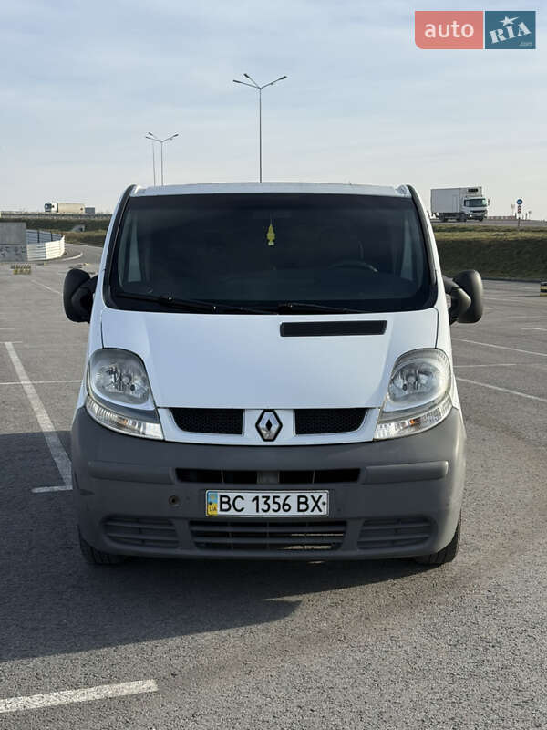 Минивэн Renault Trafic 2005 в Львове