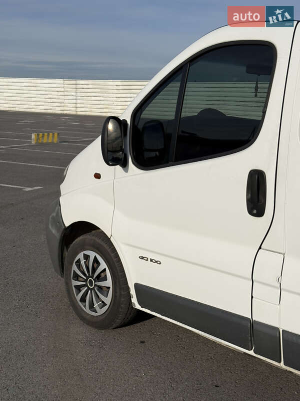 Минивэн Renault Trafic 2005 в Львове