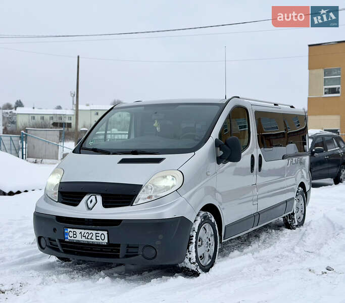 Минивэн Renault Trafic 2011 в Ровно