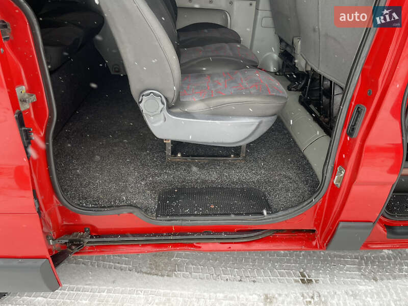 Минивэн Renault Trafic 2005 в Хмельницком фото 55 Минивэн Renault Trafic 2005 в Хмельницком