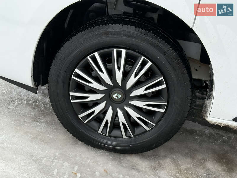 Минивэн Renault Trafic 2021 в Киеве