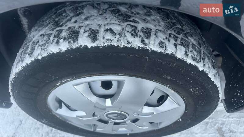 Минивэн Renault Trafic 2011 в Дубно