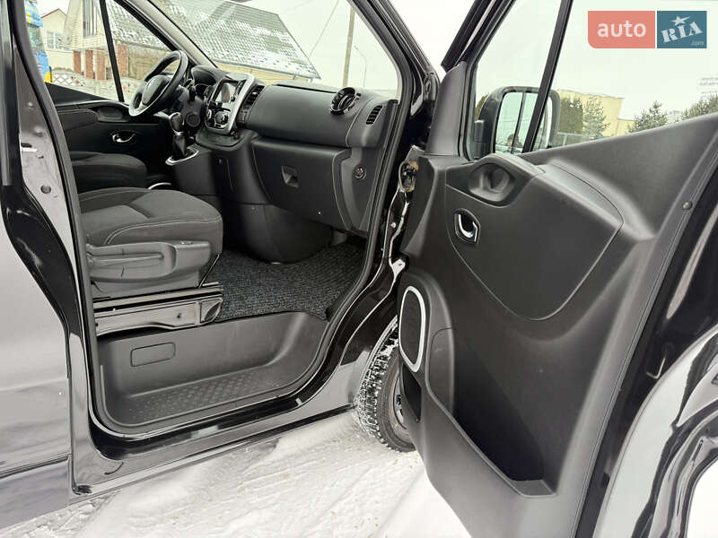 Минивэн Renault Trafic 2020 в Коломые фото 45 Минивэн Renault Trafic 2020 в Коломые