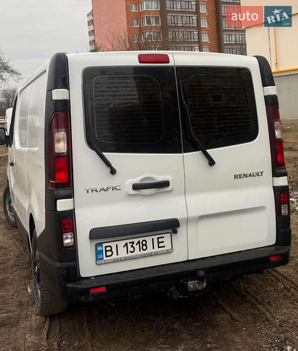Грузовой фургон Renault Trafic 2016 в Полтаве