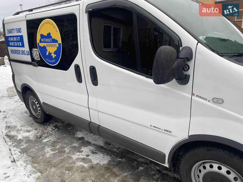 Микроавтобус грузовой (до 3,5т) Renault Trafic 2012 в Киеве