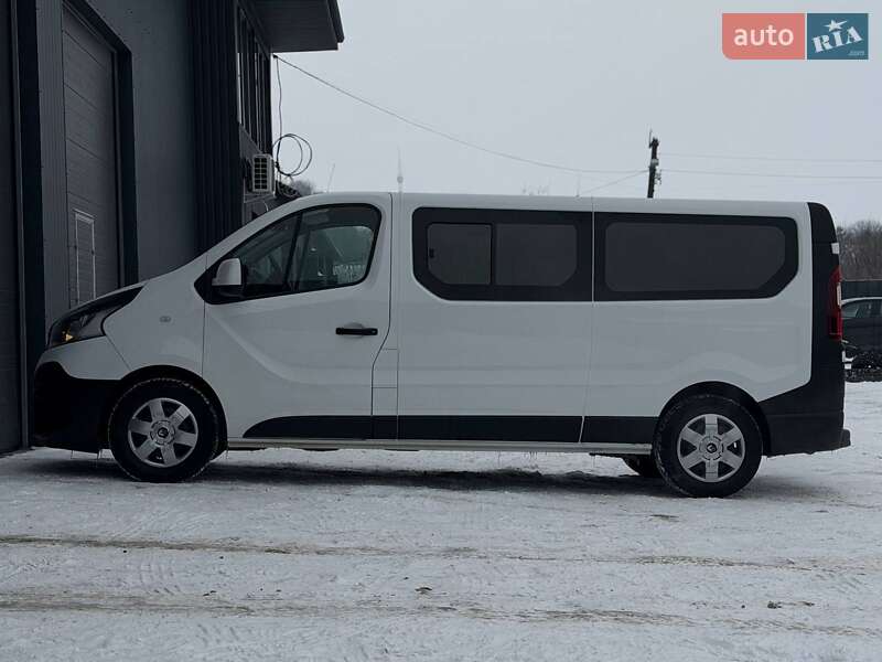 Минивэн Renault Trafic 2021 в Дубно