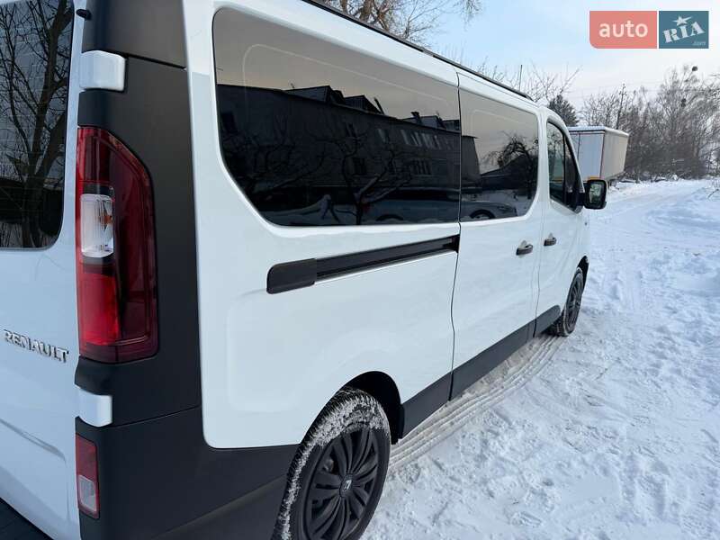 Минивэн Renault Trafic 2020 в Дубно