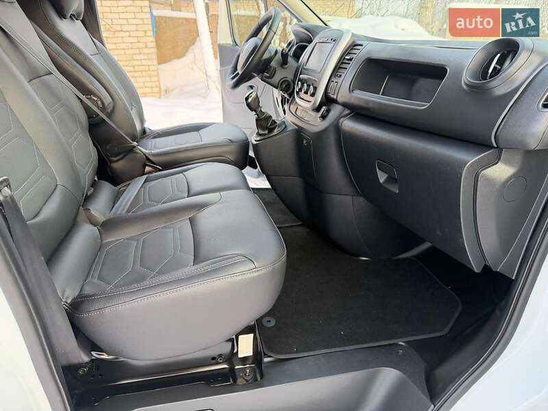 Минивэн Renault Trafic 2020 в Дубно