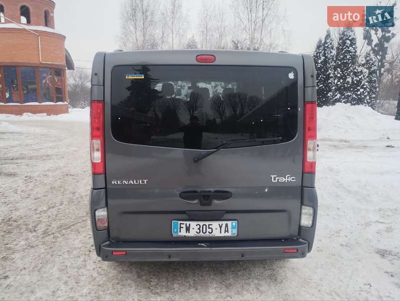 Минивэн Renault Trafic 2012 в Дубно