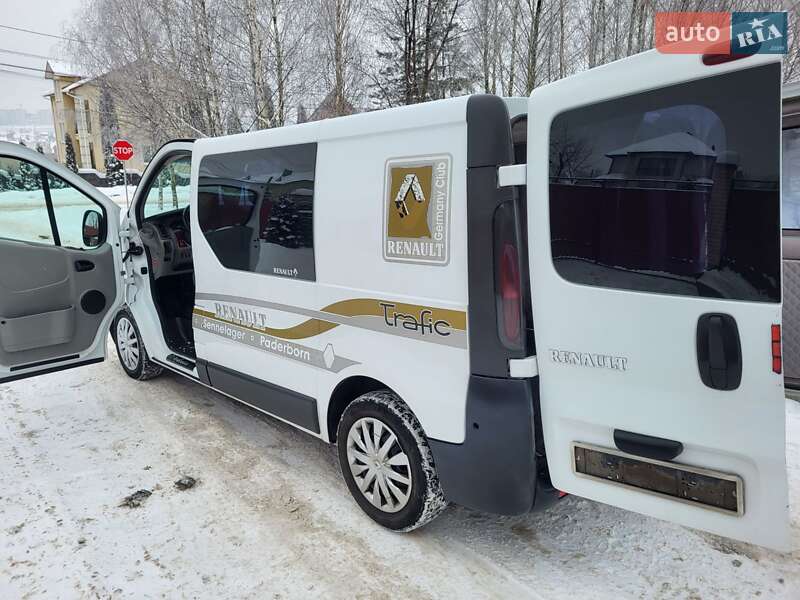 Минивэн Renault Trafic 2006 в Хмельницком
