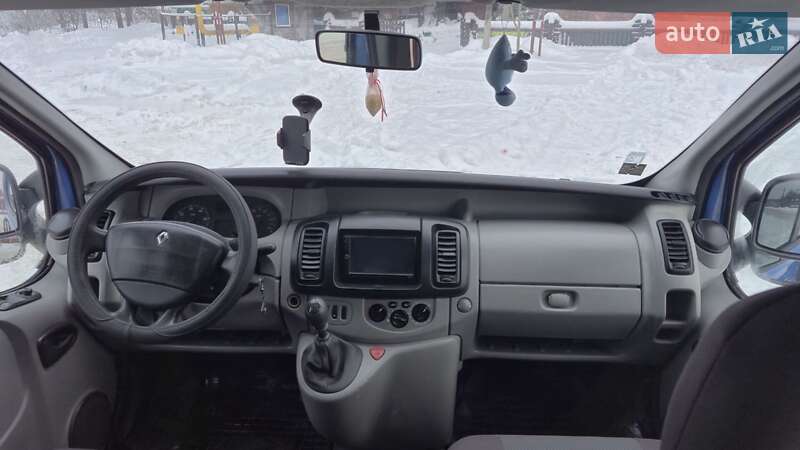 Минивэн Renault Trafic 2007 в Коростене
