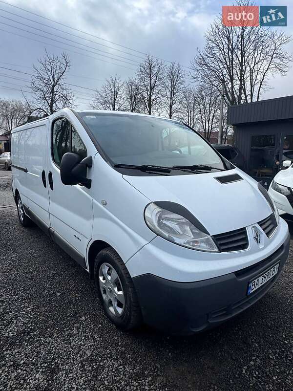 Renault Trafic 2012