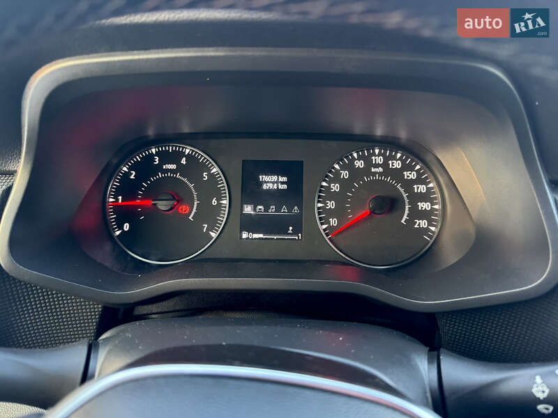 Минивэн Renault Trafic 2022 в Дубно