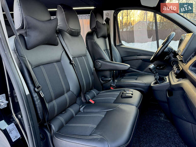 Минивэн Renault Trafic 2022 в Дубно