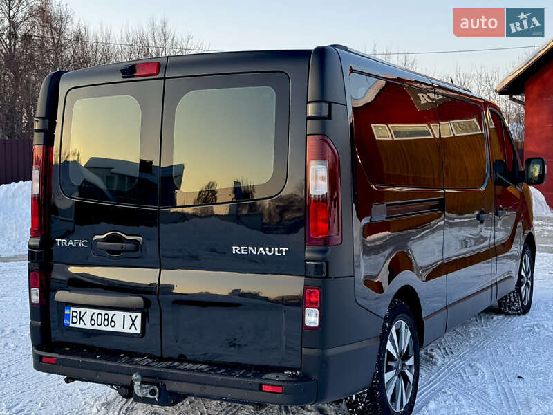 Минивэн Renault Trafic 2022 в Дубно