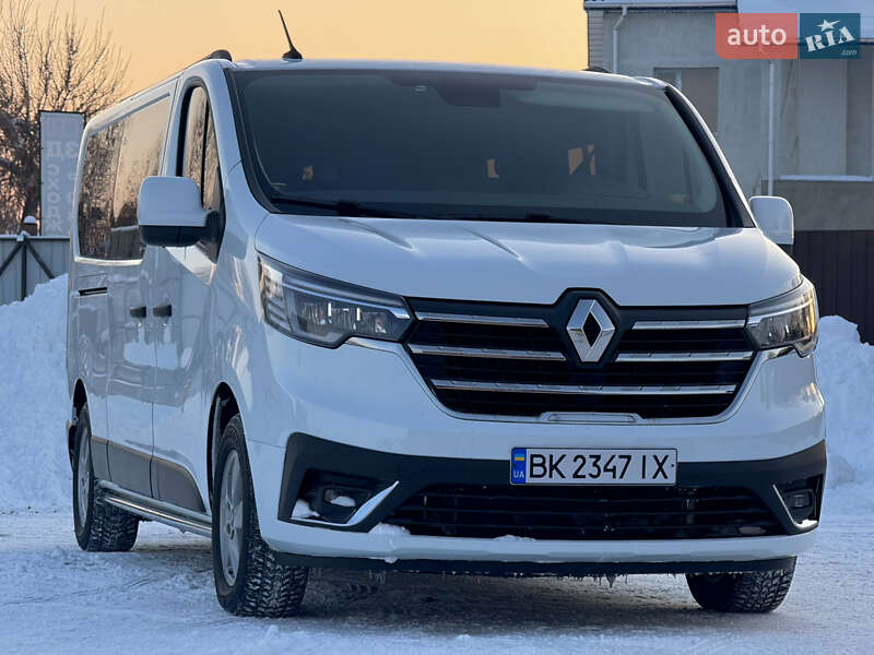 Минивэн Renault Trafic 2022 в Дубно
