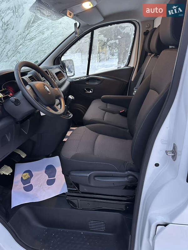 Грузовой фургон Renault Trafic 2021 в Луцке