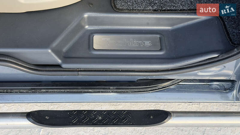 Грузопассажирский фургон Renault Trafic 2014 в Ровно фото 19 Грузопассажирский фургон Renault Trafic 2014 в Ровно