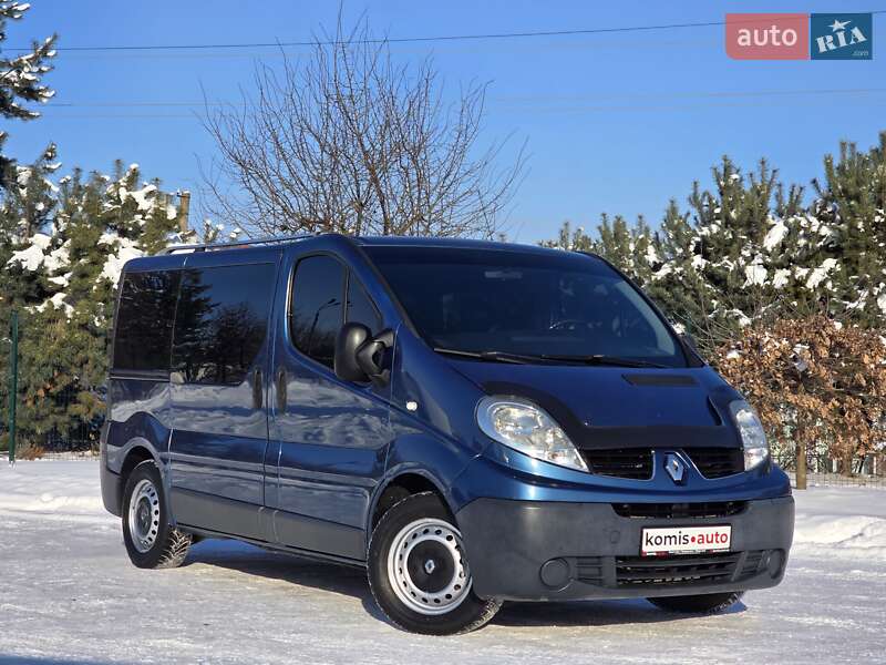 Минивэн Renault Trafic 2008 в Хмельницком