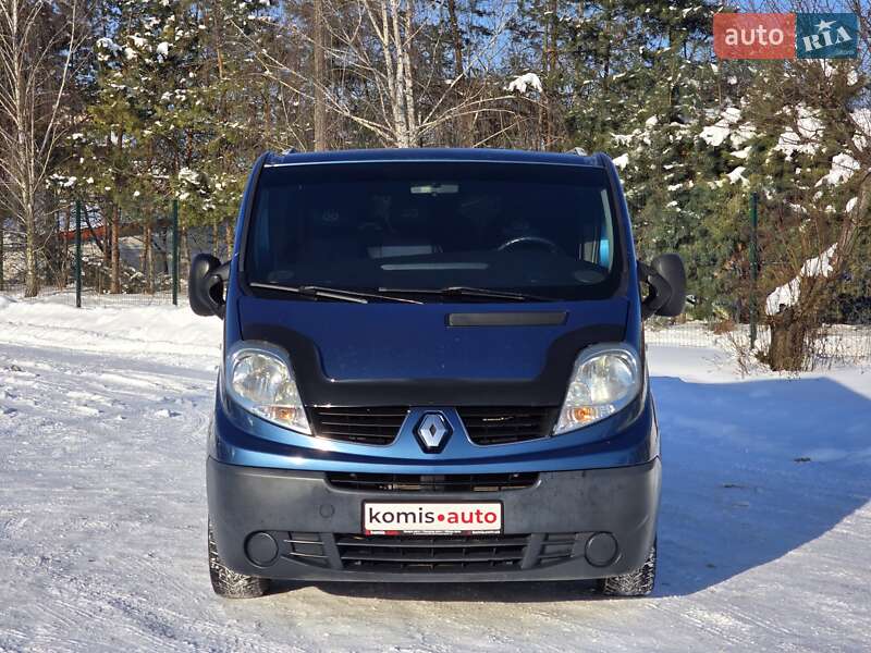 Минивэн Renault Trafic 2008 в Хмельницком