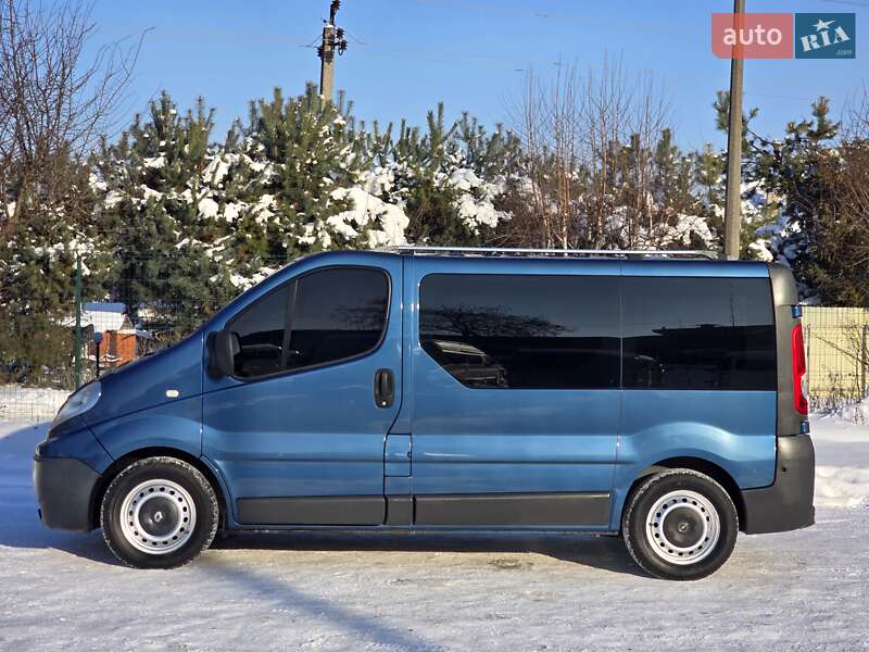 Минивэн Renault Trafic 2008 в Хмельницком