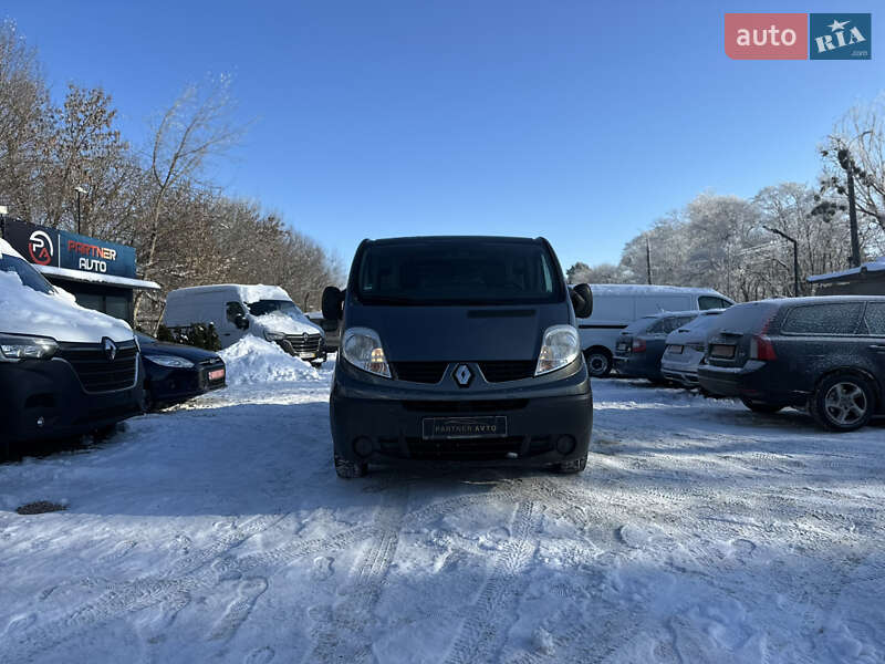 Грузовой фургон Renault Trafic 2013 в Ровно фото 2 Грузовой фургон Renault Trafic 2013 в Ровно